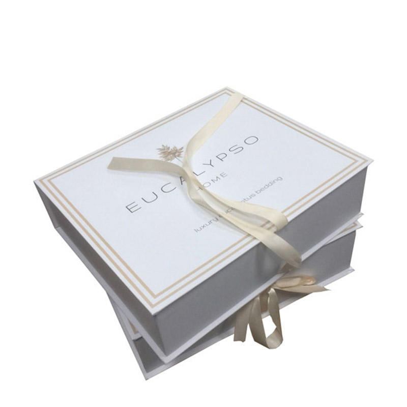 Welm high quality white magnetic gift box with ribbon for sale