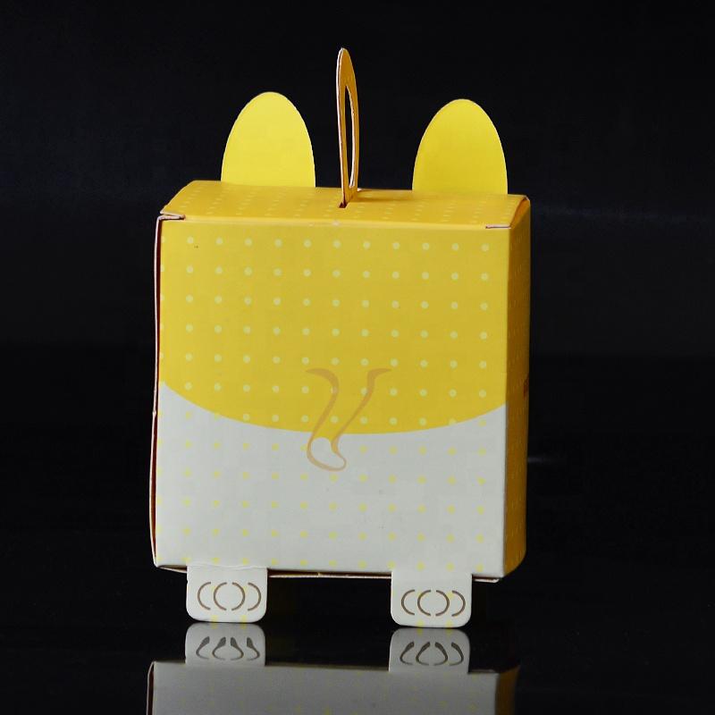 Foldable Custom Paper Dog Shape Packaging Cake Boxes With Handle