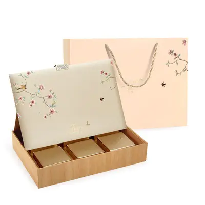 Customized Mid-Autumn Festival moon cake gift boxes